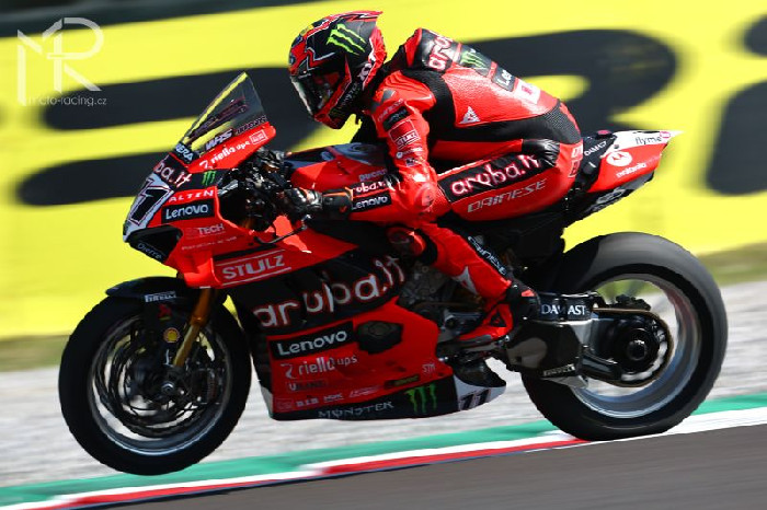 WSBK Itálie 2025 – pátek :: Moto-Racing CZ